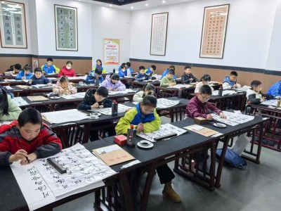 渭南毛笔硬笔书法培训，渭南盛启超书法培训学校招生了图2