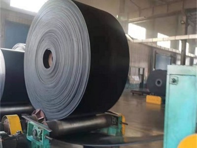 耐高温橡胶输送带 抗撕裂运输带 耐热滑橡胶平皮带厂家图2